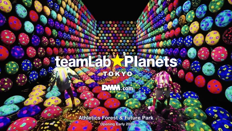 teamLab Planets ‘High-Speed Rotating Bouncing Balls’