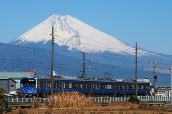 我能使用Suica在日本進行長途乘車旅行嗎？